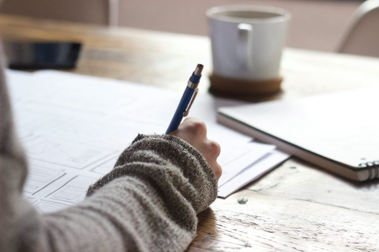 LinkedIn Strategie Instagram Strategie Contentplanung Content Planning Contentstrategie Medical Content Creator